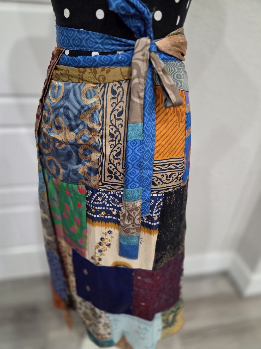 Vintage Bohemian Multi-Panel Patchwork Reversible Maxi Skirt -  Mixed Print - Picture 7 of 11